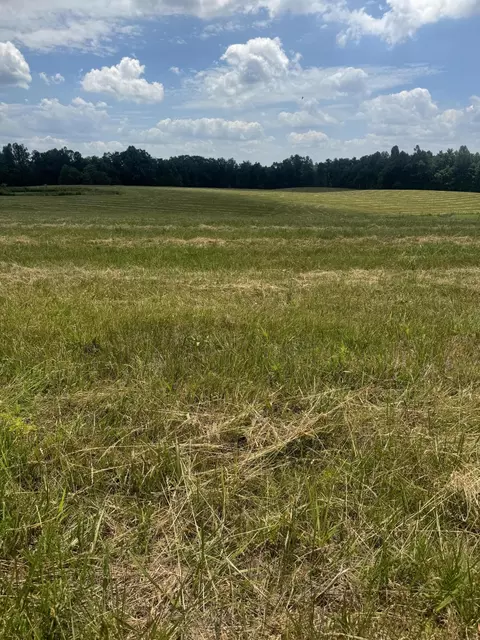 001 Upper Dry Fork Rd, Mckee, KY 40447
