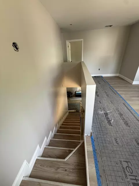 Entry Way - 38 Moore Hill Ave, Corbin, KY 40701 photo 7 of 9