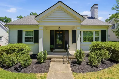 1221 Providence Ln, Lexington, KY 40502