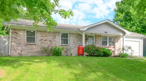 745 Ellerson Dr, Harrodsburg, KY 40330