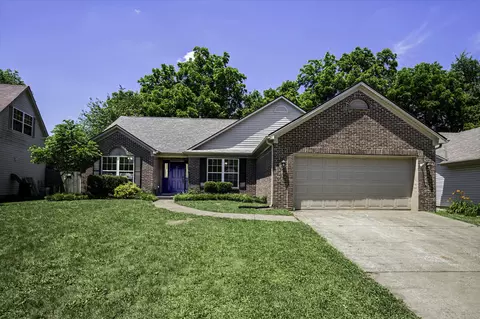 261 Meadow Valley Rd, Lexington, KY 40511