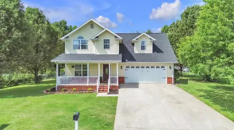 140 Estates Dr, Science Hill, KY 42553