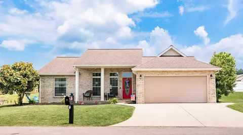 35 Nolin Ct, Morehead, KY 40351