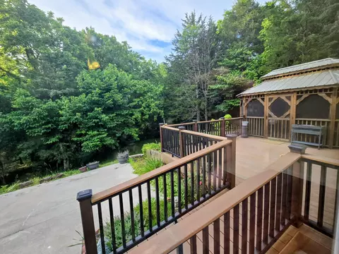 Exterior - 105 Summeridge Rd, Georgetown, KY 40324 photo 6 of 15
