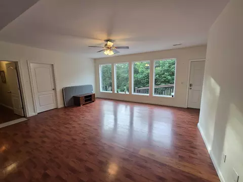 Living - 105 Summeridge Rd, Georgetown, KY 40324 photo 9 of 9