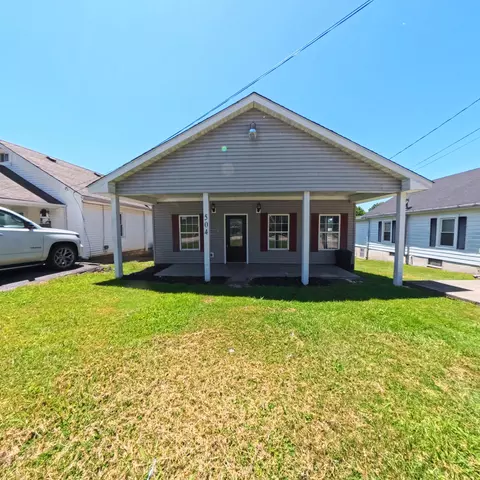 504 Cantrill St, Irvine, KY 40336