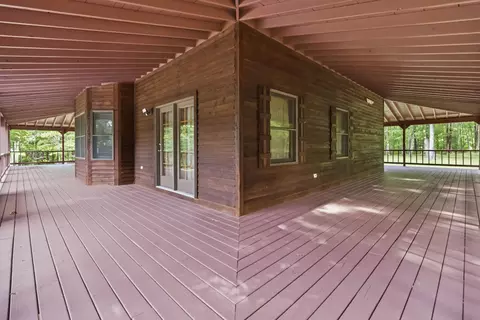 Exterior - 1803 Patsy Riffe Rd, Middleburg, KY 42541 photo 6 of 15