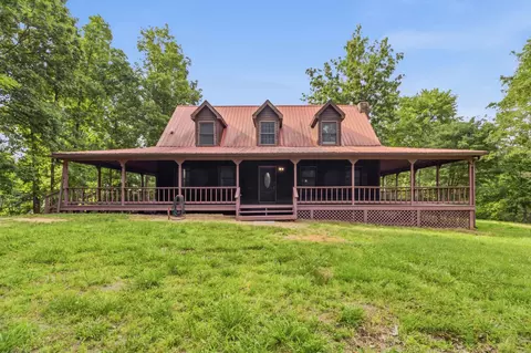 1803 Patsy Riffe Rd, Middleburg, KY 42541
