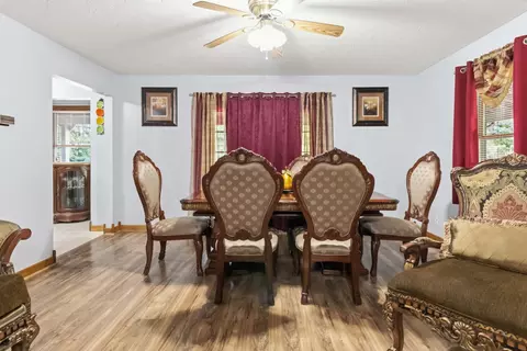 Dining - 1803 Patsy Riffe Rd, Middleburg, KY 42541 photo 3 of 4