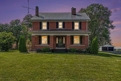 2722 New Lair Rd, Cynthiana, KY 41031