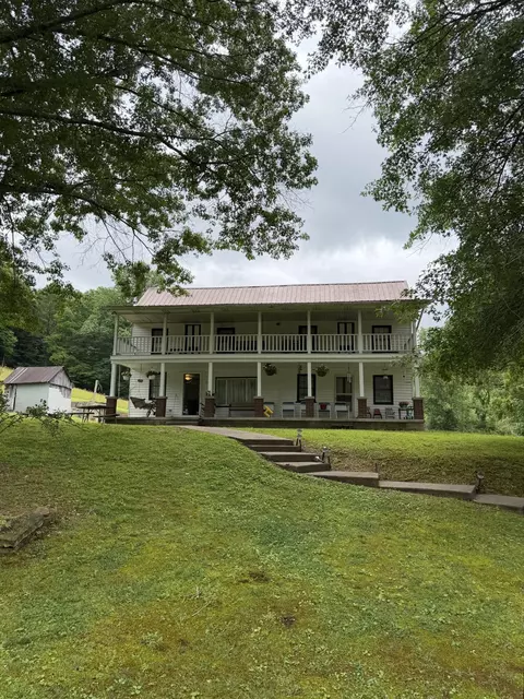 3808 Little Indian Creek Rd, Woodbine, KY 40771