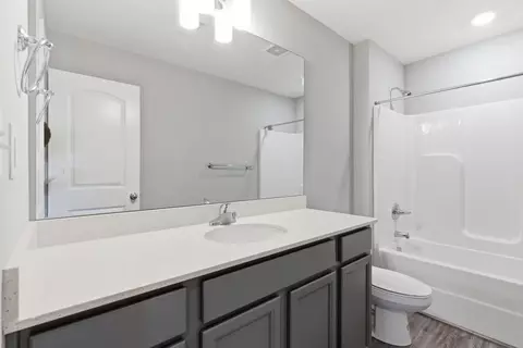 Bath - 102 Bellatrix Ct, Georgetown, KY 40324 photo 3 of 3
