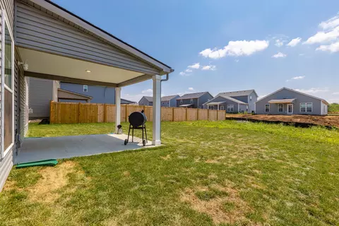 Exterior - 102 Bellatrix Ct, Georgetown, KY 40324 photo 4 of 5