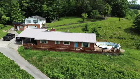 46 Wendell Ln, Flat Lick, KY 40935