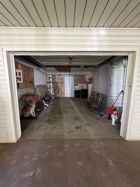 Exterior - 46 Wendell Ln, Flat Lick, KY 40935 photo 4 of 5