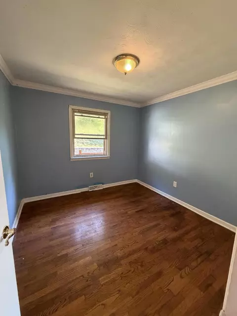 Bedroom - 46 Wendell Ln, Flat Lick, KY 40935 photo 2 of 2
