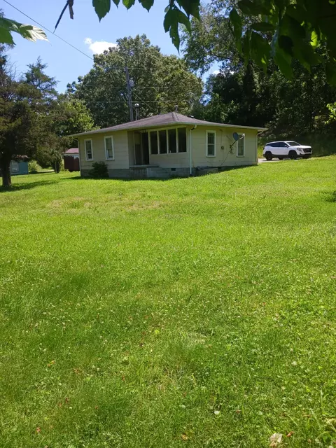 32 Cr-1143a Dear Born Dr, Barbourville, KY 40906