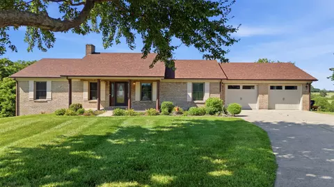 113 Deer Creek Dr, Richmond, KY 40475