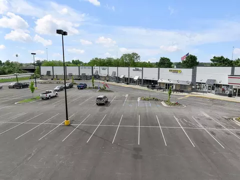 401 Outlet Center Dr, Georgetown, KY 40324 photo 17