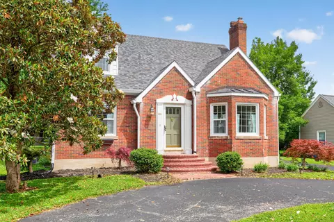 304 Village Dr, Lawrenceburg, KY 40342