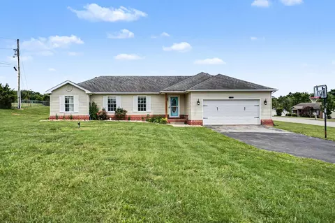 263 Creekwood Dr, Berea, KY 40403