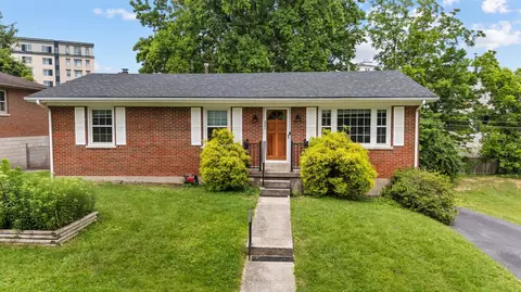 3841 Walhampton Dr, Lexington, KY 40517