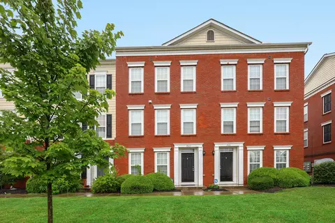 2443 Aristocracy Cir, Lexington, KY 40509