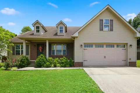 1037 Ashlyn Dr, Mount Sterling, KY 40353