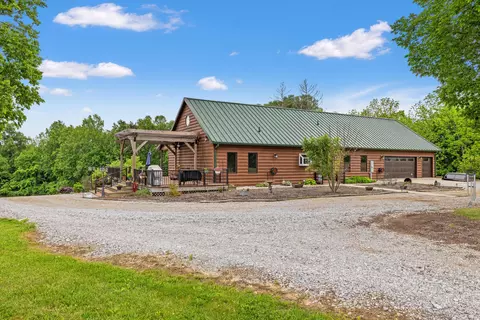 495 Shadrick Ferry Rd, Frankfort, KY 40601