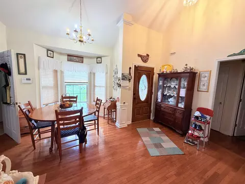 Entry Way - 113 Legacy Dr, Berea, KY 40403 photo 2 of 4