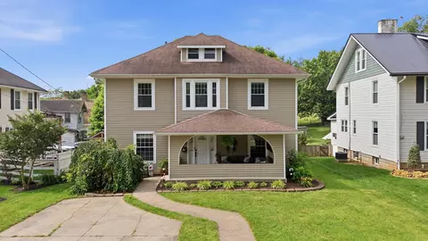 306 W High St, Mount Sterling, KY 40353