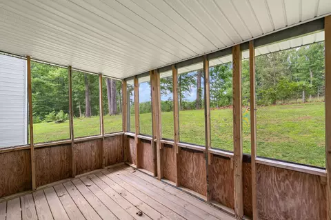 Exterior - 154 Chess Rd, Corbin, KY 40701 photo 13 of 24