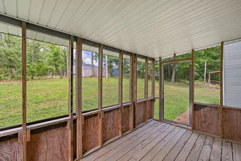 Exterior - 154 Chess Rd, Corbin, KY 40701 photo 14 of 24