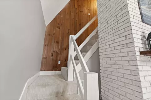 Entry Way - 154 Chess Rd, Corbin, KY 40701 photo 6 of 6