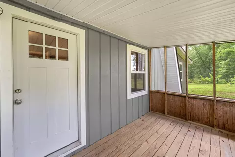 Exterior - 154 Chess Rd, Corbin, KY 40701 photo 12 of 24