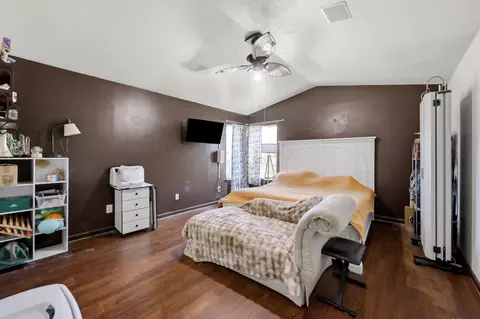 Bedroom - 115 River Run Ct, Georgetown, KY 40324 photo 5 of 6
