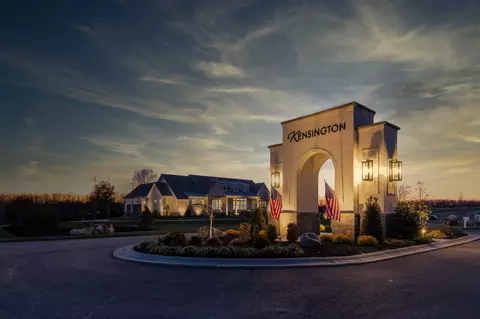 125 Kensington Pl, Nicholasville, KY 40356