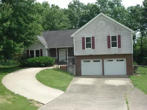 111 Sheppard Ct, Georgetown, KY 40324