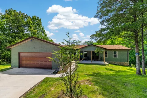 445 Elk Lake Resort Rd, Owenton, KY 40359