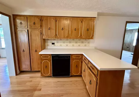 Kitchen - 276 Evergreen Rd, Flat Lick, KY 40935 photo 4 of 7