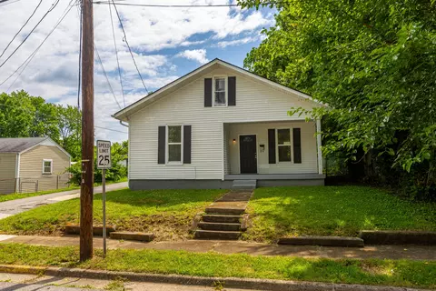 432 Chestnut St, Danville, KY 40422