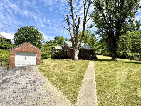 Exterior - 13860 Us-421, Mckee, KY 40447 photo 2 of 16