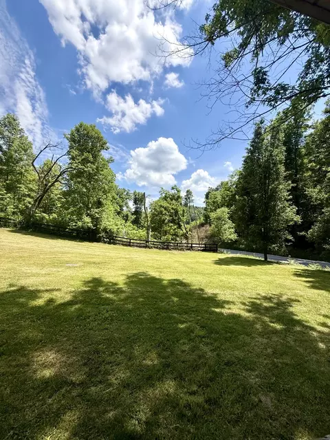 Exterior - 13860 Us-421, Mckee, KY 40447 photo 9 of 16