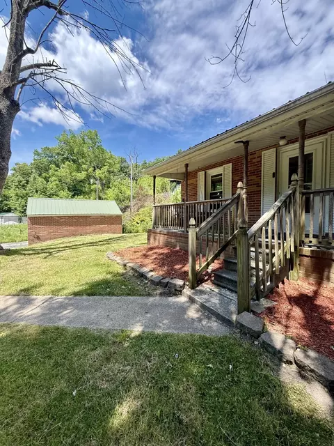 Exterior - 13860 Us-421, Mckee, KY 40447 photo 11 of 16