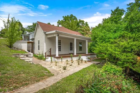 Exterior - 316 W 1st St, Corbin, KY 40701 photo 1 of 5