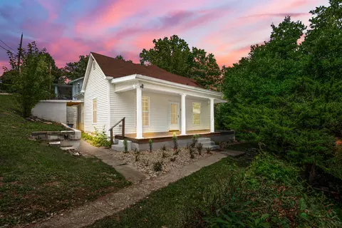 316 W 1st St, Corbin, KY 40701