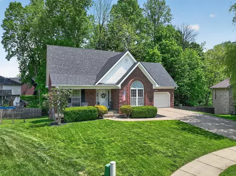 5603 Pleasure Ct, Louisville, KY 40272