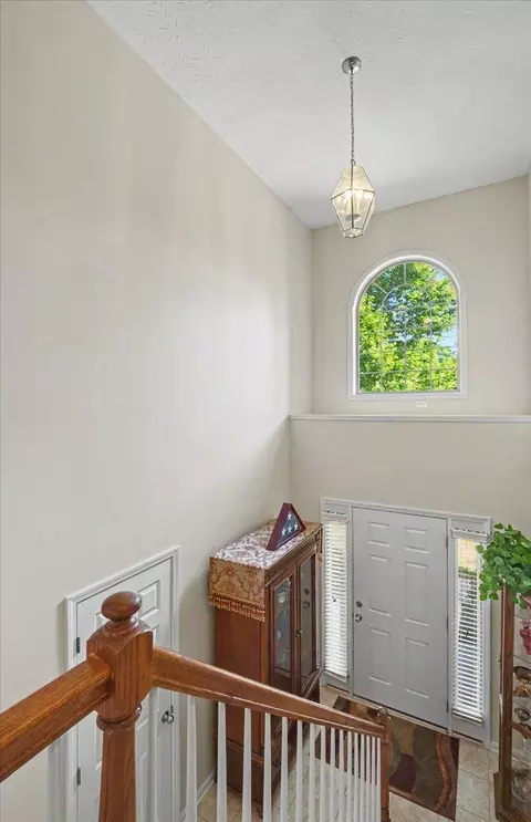 Entry Way - 3800 Ruby Ln, Lexington, KY 40509 photo 3 of 4