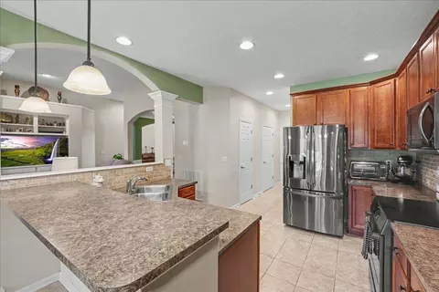 Kitchen - 3800 Ruby Ln, Lexington, KY 40509 photo 3 of 5