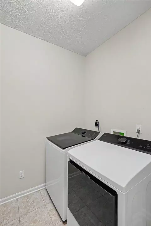 Other - 3800 Ruby Ln, Lexington, KY 40509 photo 2 of 10